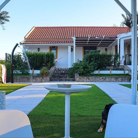 Casa Robusto Guest House Salvaterra de Magos Exterior photo